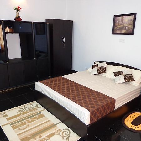 Remisha Service Apartments Ченнаи Экстерьер фото