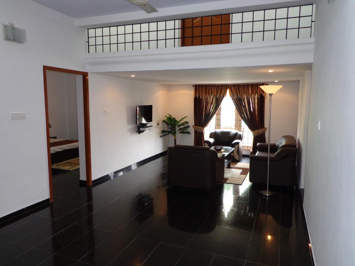 Remisha Service Apartments Ченнаи Номер фото